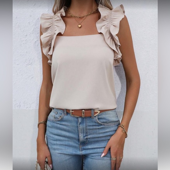 Elegant ruffle sleeveless blouse - Picture 7 of 7